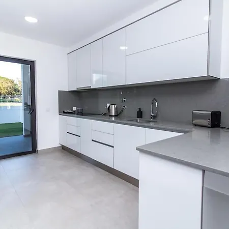 Bonjour House - Sea View & Pool And Garden & Bbq Villa Albufeira Buitenkant foto